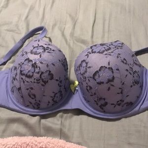 Victoria Secrets Bra 34DDD